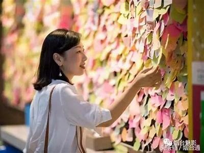 《夜玫瑰》电影在线免费观看，畅享精彩剧情与视觉盛宴！